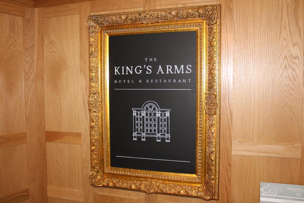 The Kings Arms Hotel 비세스터 시설 사진